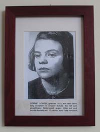 Bild von Sophie Scholl in der Anton-Bruckner-Schule